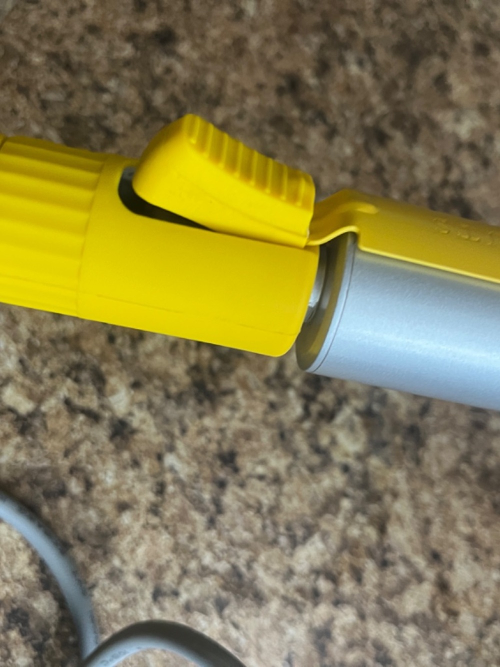 Drybar The 3-Day Bender 1" Barrel Rotating Digital Exclusive Curling Iron Works - Picture 5 of 5